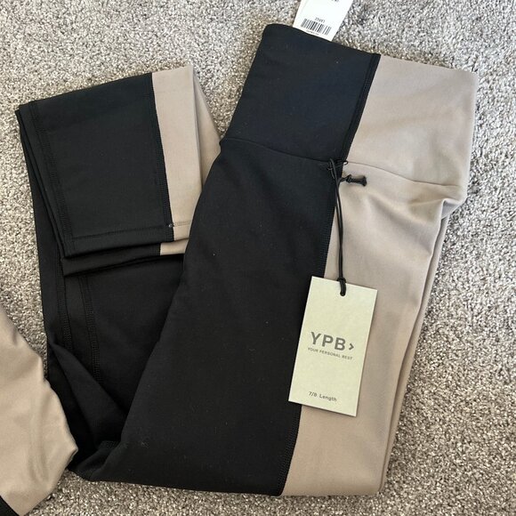 Abercrombie YPB Taupe/Black Colorblock Set - Picture 2 of 3